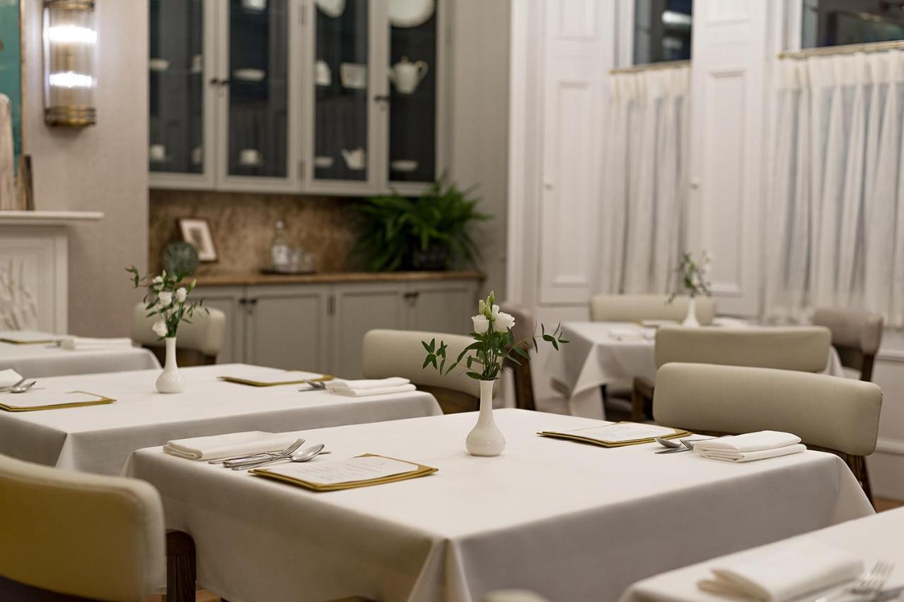 The Adria Hotel London Exterior photo