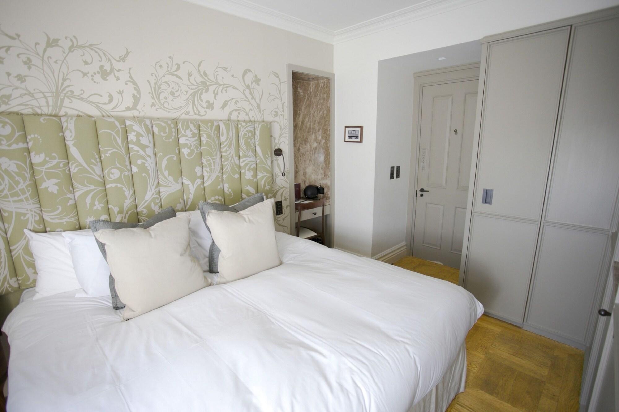 The Adria Hotel London Exterior photo