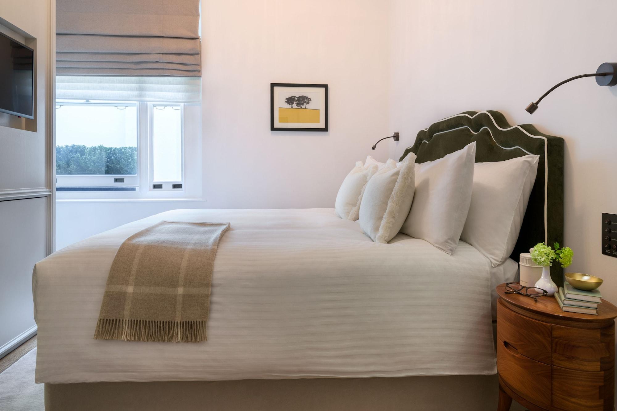 The Adria Hotel London Exterior photo