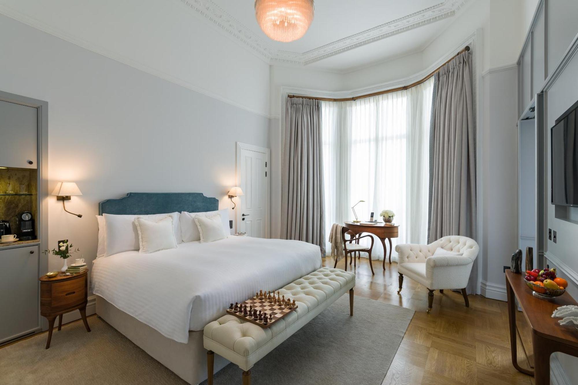 The Adria Hotel London Room photo