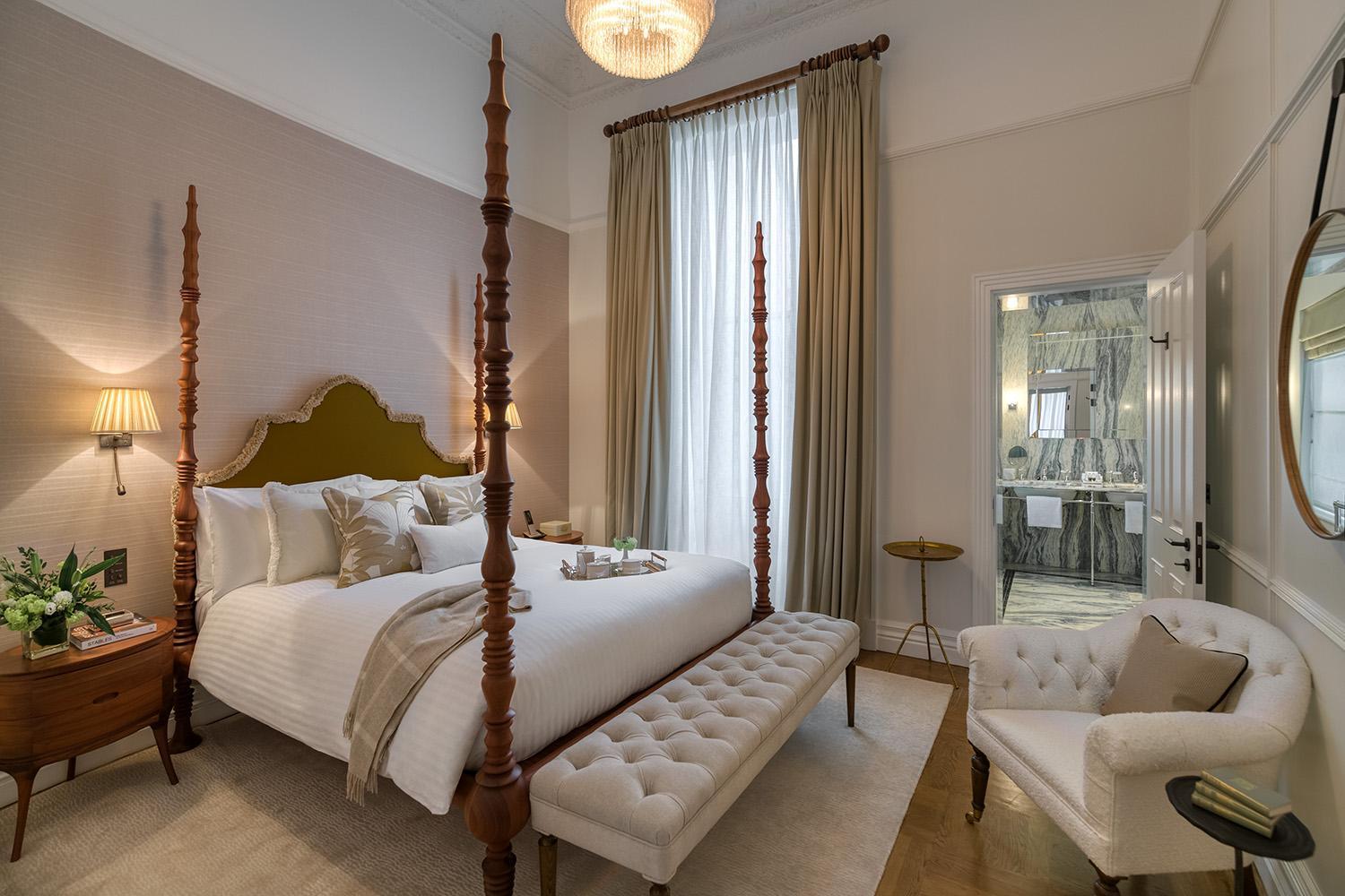 The Adria Hotel London Room photo